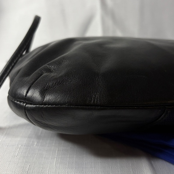 Vintage Coach Black Leather Crossbody Bag EUC - Picture 4 of 8